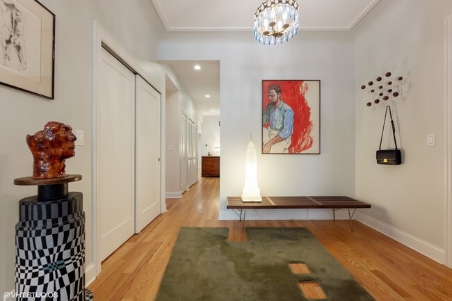 Foto del edificio - 815 W Gunnison St