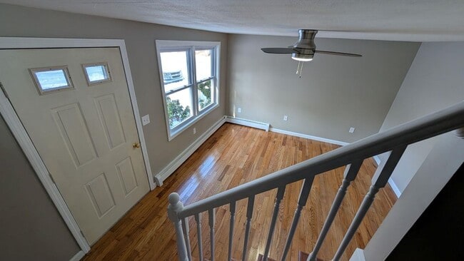 Building Photo - 246 Hurricane Rd