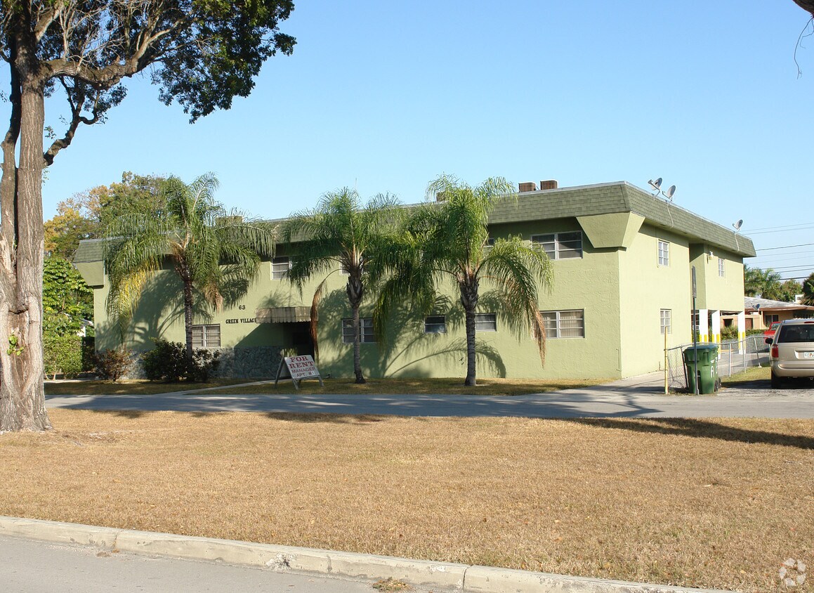 Foto del edificio - 63 NE 10th St