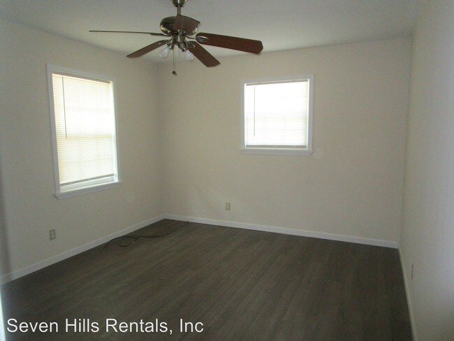 Foto del edificio - 413-413 Nixon Ave SW