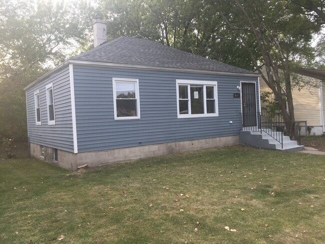 Building Photo - BEAUTIFUL HOME WITH PERFECT LOCATION!!