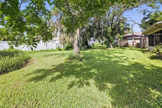 Building Photo - 18305 Driggers Ave
