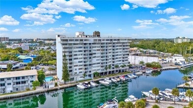 Building Photo - 13155 Ixora Ct