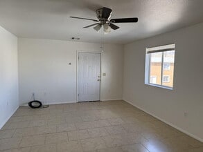 Building Photo - 352 Rio Grande Ct Building Photo - 352 Rio Grande Ct