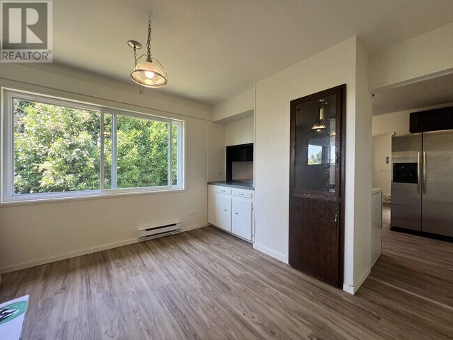 Photo du bâtiment - 1561 24th St