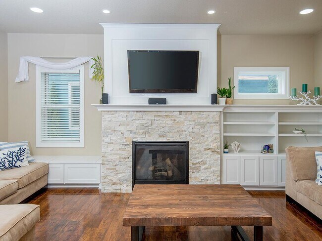 Foto del edificio - 2033 Arbor Ln