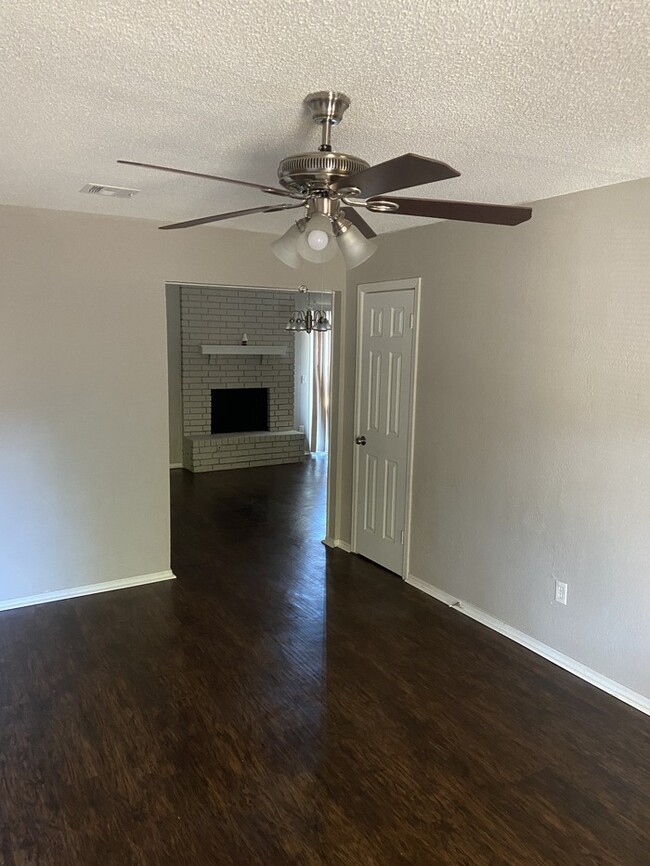 Foto del edificio - 4304 S Birch Ave. Broken Arrow, OK 74011