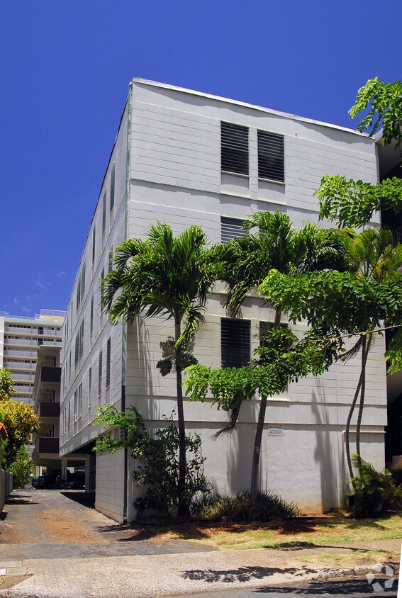 Building Photo - 444 NAMAHANA St