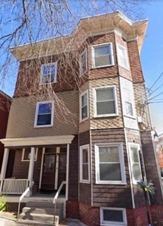 Building Photo - 64 6th St