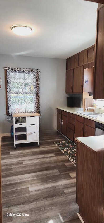 Foto principal - 907 2nd St SE