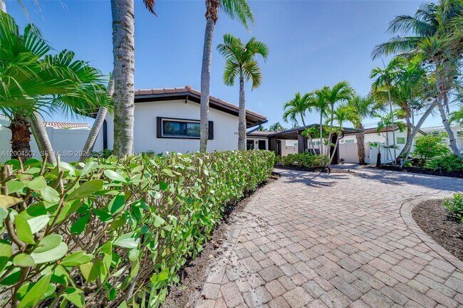 Foto del edificio - 1704 SW 5th Ct