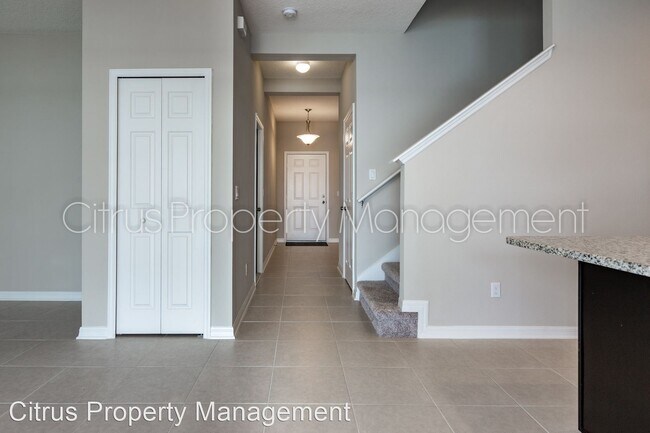 Foto del edificio - 3 br, 2.5 bath House - 533 Blue Cypress Drive