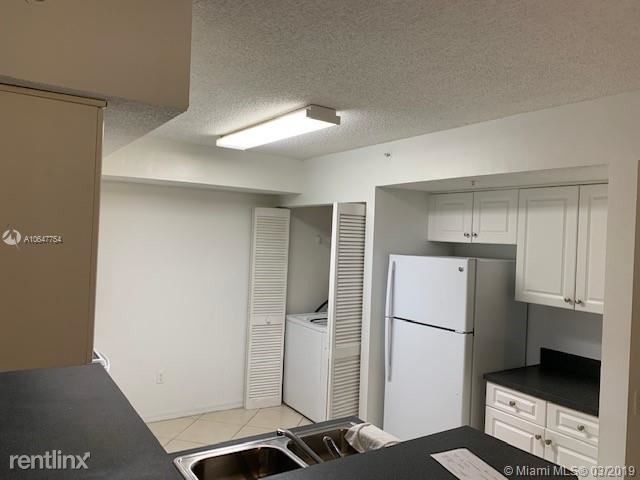 2 Br Bath Condo La Via For Rent In Pembroke Pines Building Photo 2 Br Bath Condo La Via