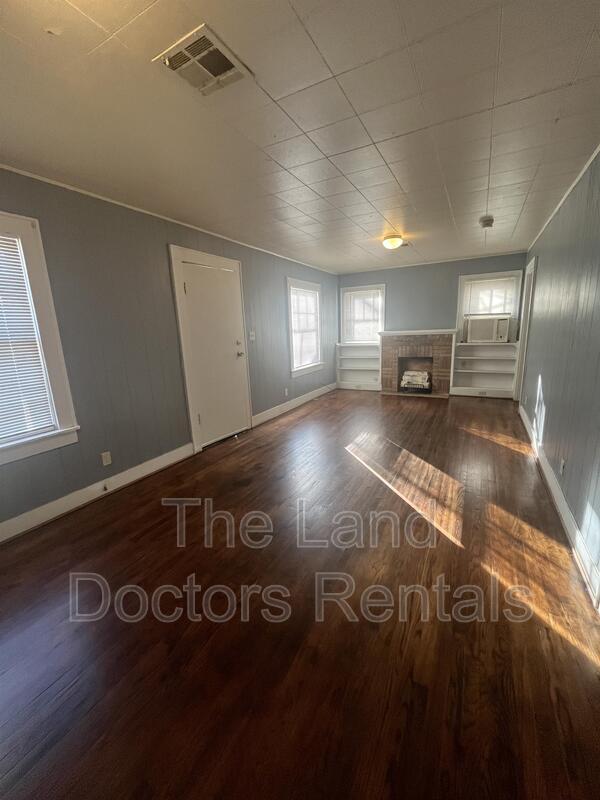 Foto del edificio - 620 W 24th St