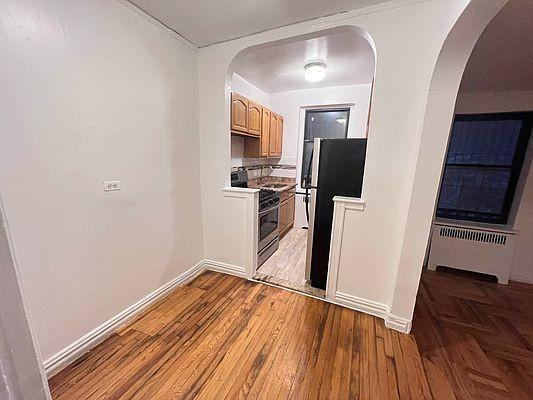 Foto del edificio - 1 bedroom in BRONX NY 10467