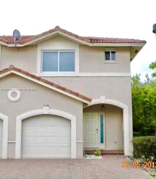 Building Photo - 3128 Coral Ridge Dr
