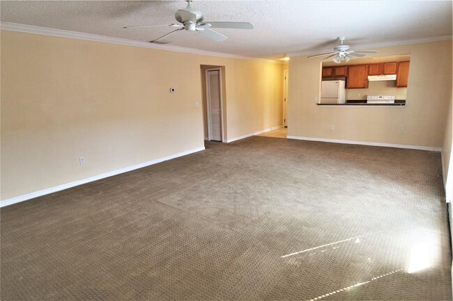 Building Photo - 1850 Toucan Way