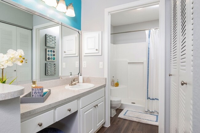 Interior Photo - Reserve at Lake Irene