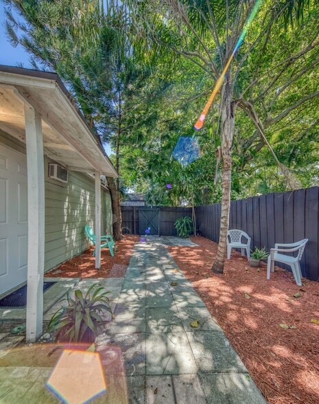 Foto del edificio - 519 S M St