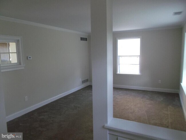 Building Photo - 4577 French Dr