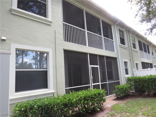 Foto del edificio - 1435 Mariposa Cir