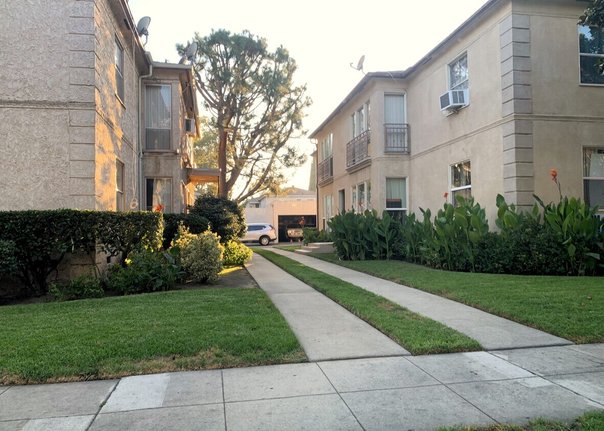 Foto principal - 125-127 N Kenwood St