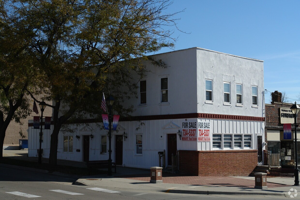Foto del edificio - 7631 Park Dr