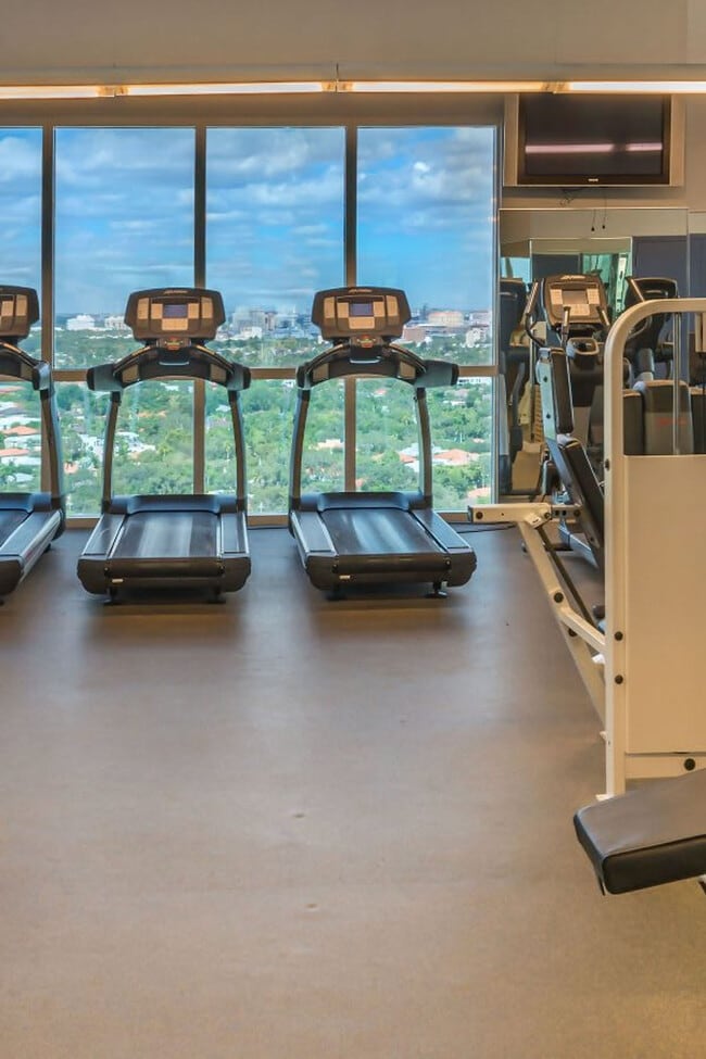 Building Photo - 2889 McFarlane Rd