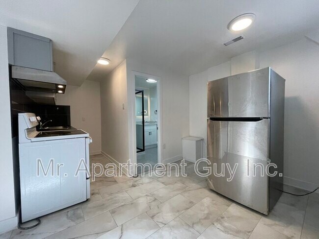 Photo du bâtiment - 52 Sunmount Rd