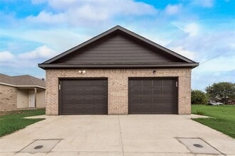 Building Photo - 3155 Stag Rd