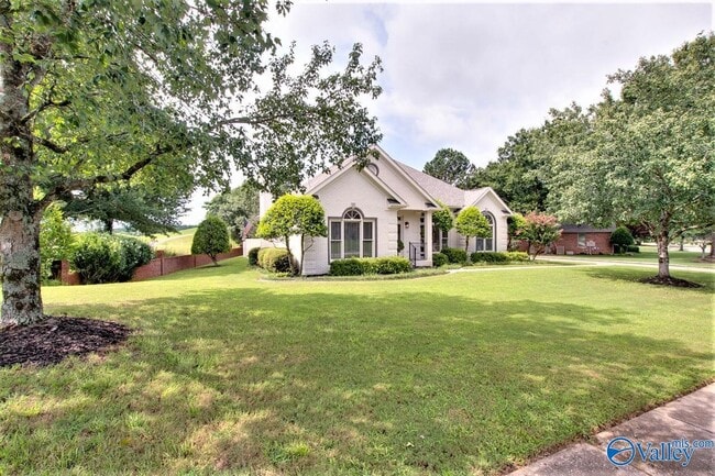 Foto del edificio - 2772 Deford Mill Rd SE