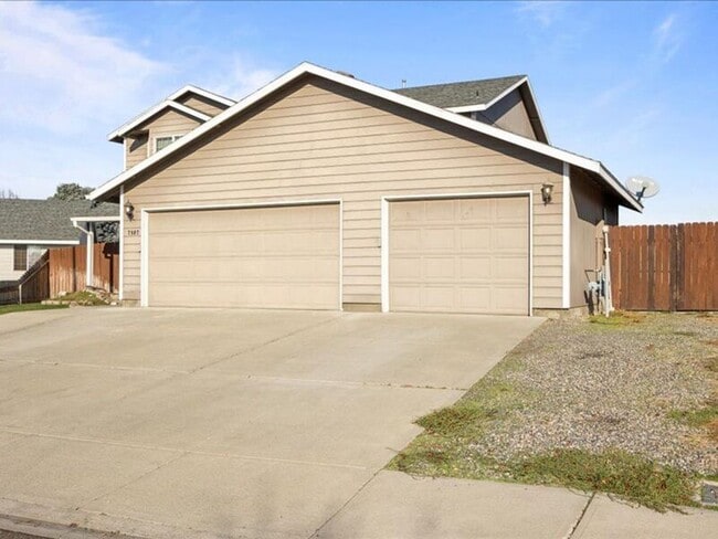 Building Photo - 7807 Vendovi Dr