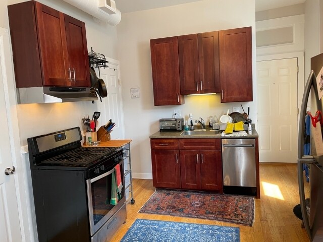 Foto del edificio - 1517 W Cortez St