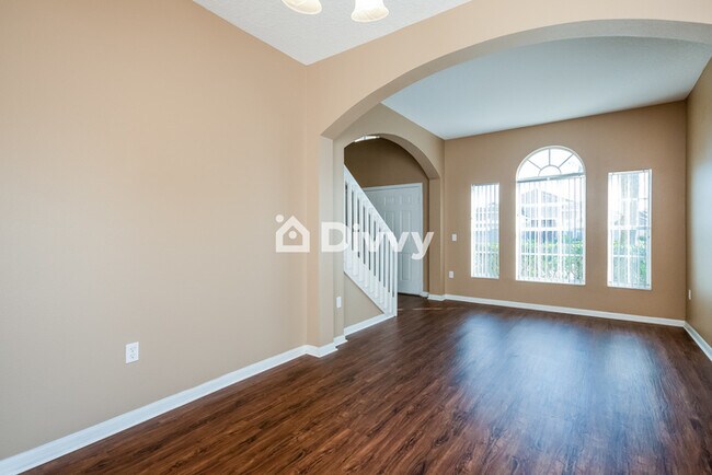Building Photo - 102 Kildrummy Dr