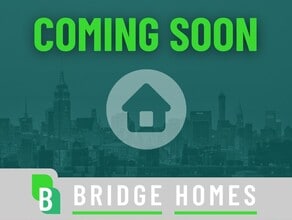 Building Photo - 902 Le Brun Dr