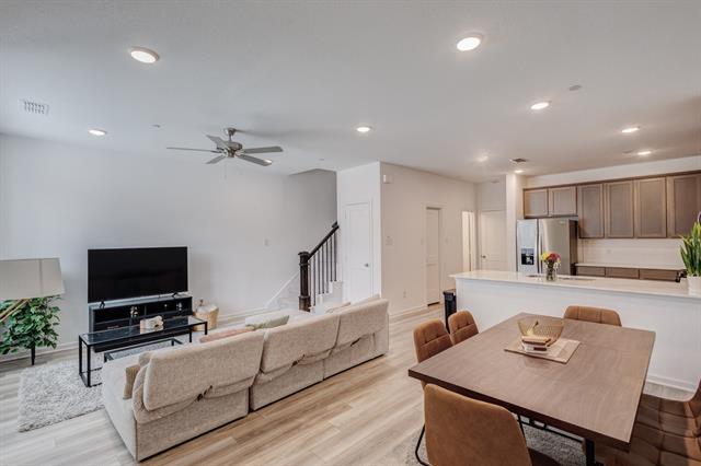 Foto del edificio - 3720 Star Mesa St