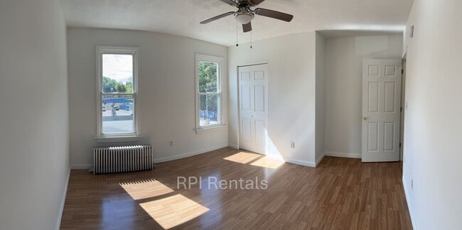 Foto del edificio - Newly Remodeled 2 Bedroom House