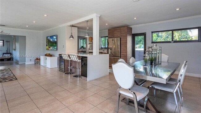 Foto del edificio - 201 NE 26th Ave