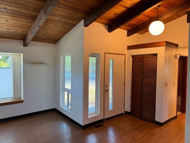 Foto del edificio - Terrific 3 Bedroom, 2 Bathroom in South Eugene