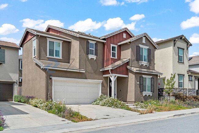 Building Photo - 1280 Hernandez Wy