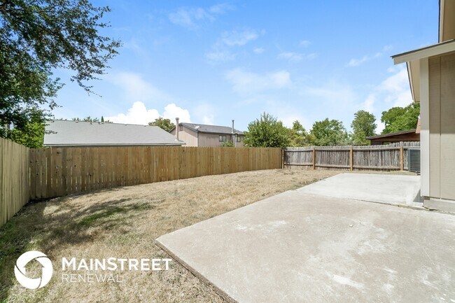 Building Photo - 7425 Myrtle Trail