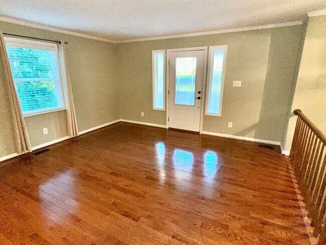 Foto del edificio - 3912 Oak Park Rd