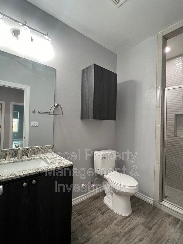 Foto del edificio - 5909 Puffin Ave