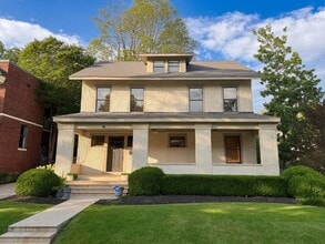 Building Photo - 264 N McNeil St