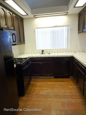 Building Photo - 45126 Andale Ave
