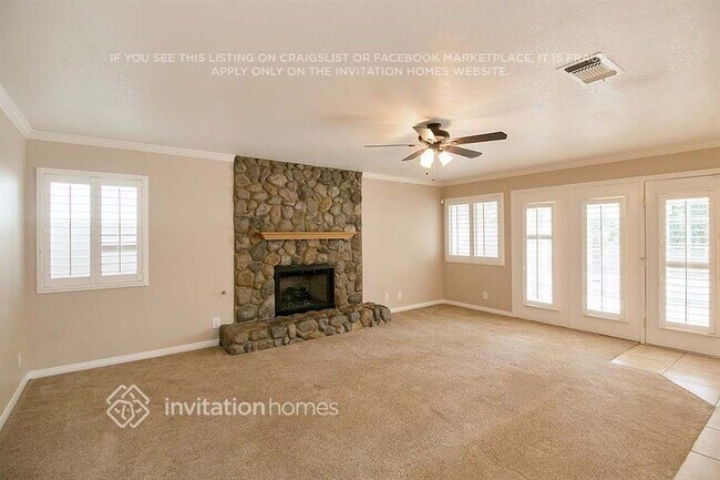 Building Photo - 2037 Shadow Brook Way