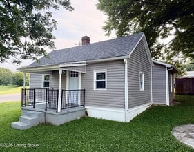 Building Photo - 203 Bethel Dr