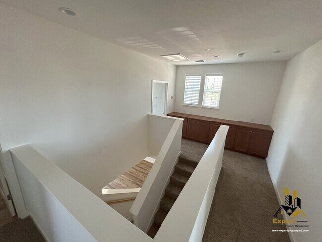 Foto del edificio - 2342 Endeavor Way
