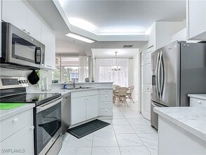 Building Photo - 6834 Lantana Bridge Rd