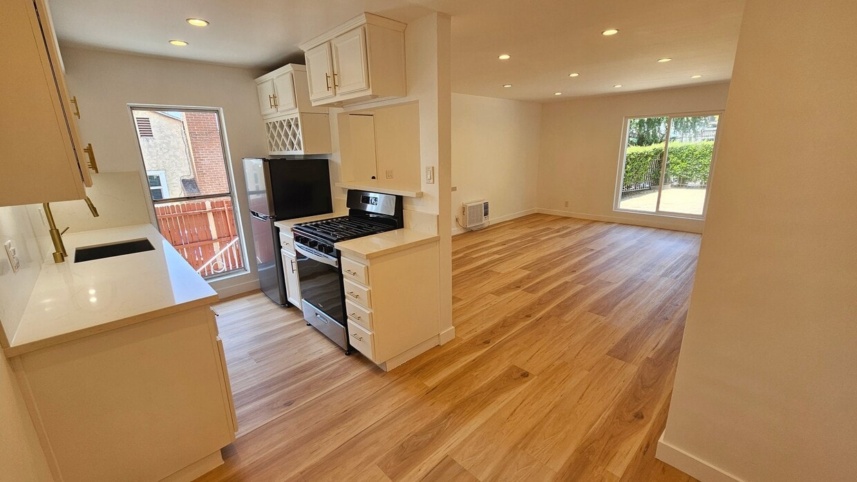 Photo - 4434 Lowell Ave (Los Angeles, CA)